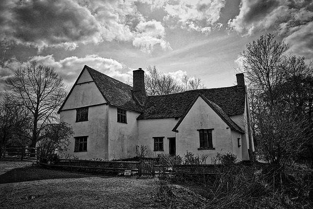 Inquiétude autour de la maison